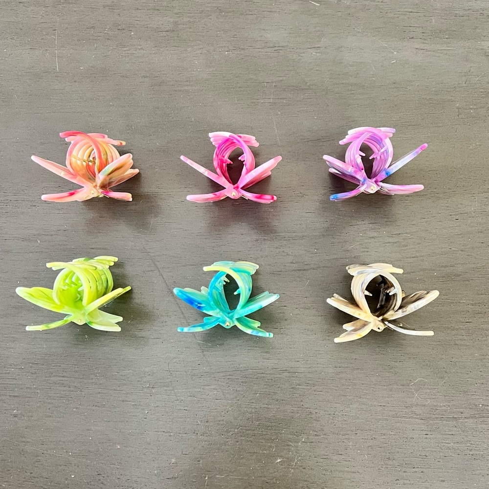 Light Purple Blue Marbled Double Wing Tier Butterfly 2.5" Lobster Claw Hair Clip - Picture 4 of 7